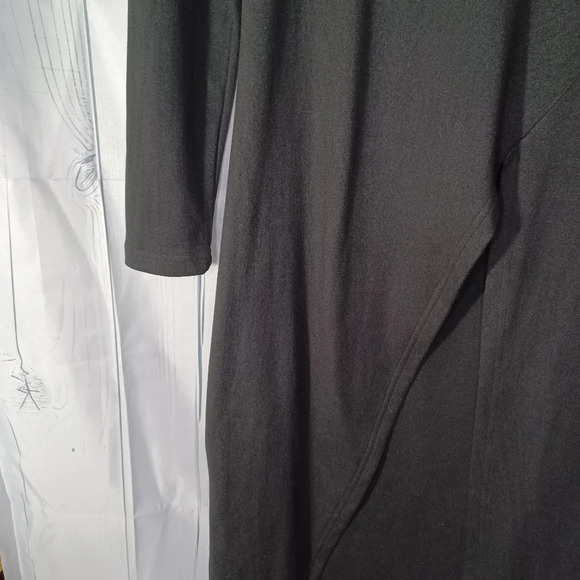 FHQ long sleeve turtle neck dress with slit on the side NWT - Picture 4 of 12